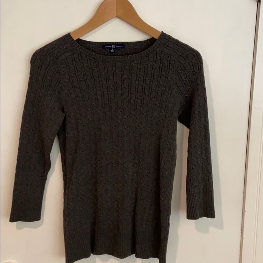 Gap 3/4 sleeve sweater